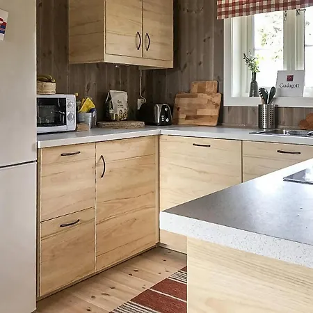 Moltebaeret Holiday home *